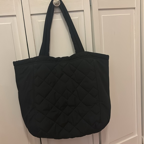 Marc Jacob’s Quilted Shoulder Bag - Picture 6 of 6